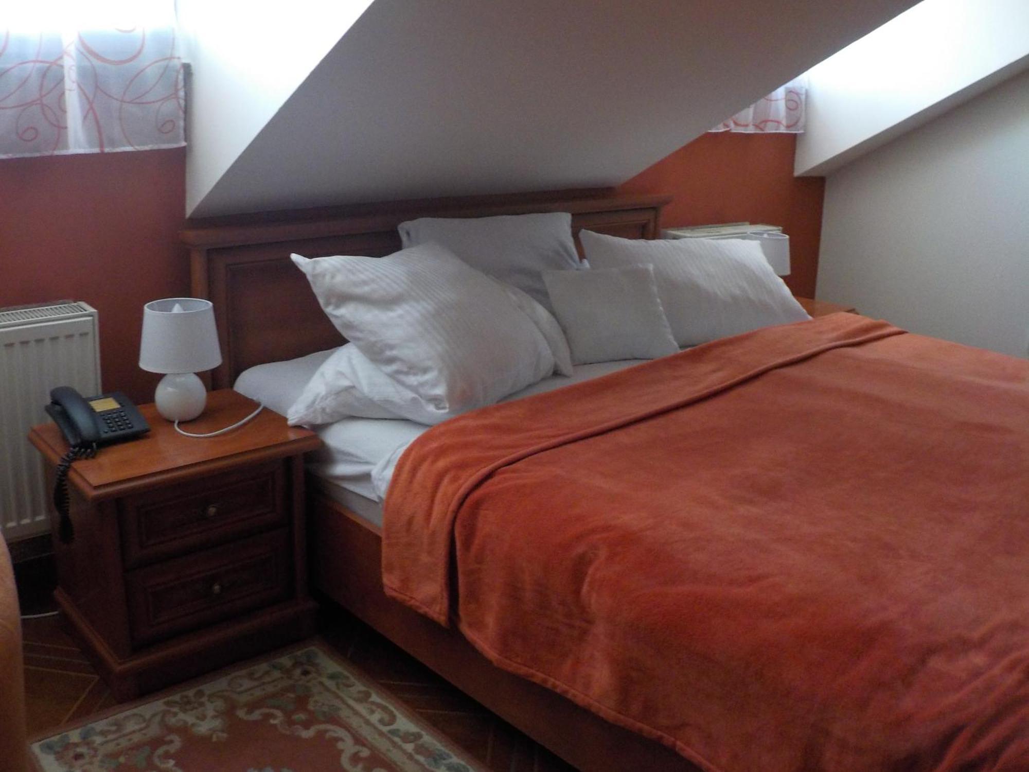 Hotel Krivan Kysucke Nove Mesto Zimmer foto